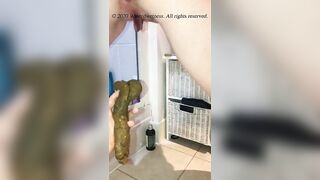 Massive long shit in hands