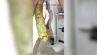 Massive long shit in hands