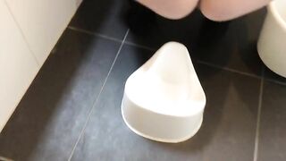 Juicy big poop from cute Asian babe