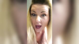 Blonde hot granny sexy pooping booty