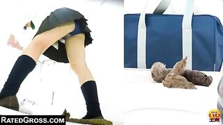 Cute teen Japanese babe toilet poop
