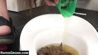 Milf shits a huge pile in potty