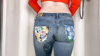 Heavy poop in her jeans