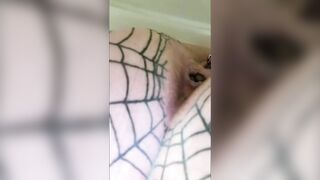 Milf with tasty ass shitting closeup