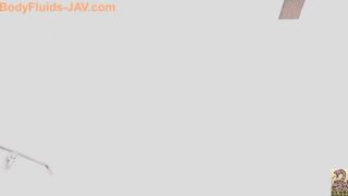 Brunette cute Japanese babe and cheeky poo