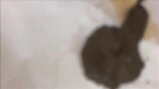 Perfect ass milf shit and piss in the bathtub