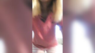 Green shit from lovely ass