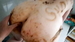 Lovely lady gets her body covered in shit