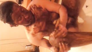 Kinky scat babe smearing shit heavily