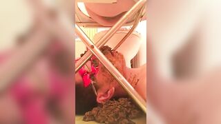 Dropping shit on the face