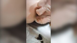 Beautiful hot chick masturbates and poop