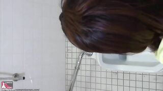Cute Japanese hot girl pooping