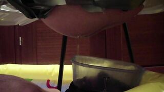 Model type babe poops