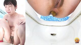 Naked slim sexy Jap babe poops