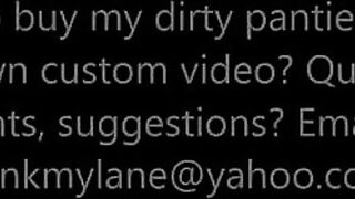 Chubby fat pussy lady poops