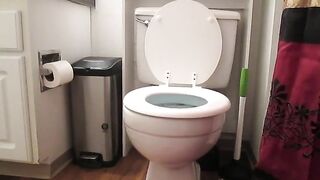 Cute blonde with chubby ass love toilet poop