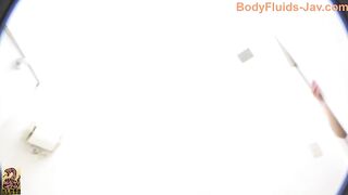 Bottomless and pooping her guts out