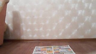 Beautiful big ass girl dropping load