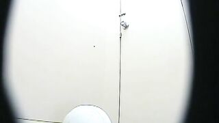 Chubby lovely ass Japanese gal drooping load