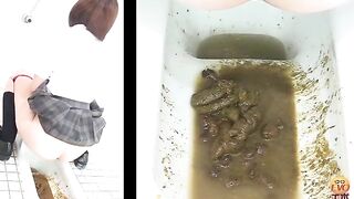 Japanese girl's huge enema expulsion session