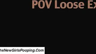 Stunning booty girl poops