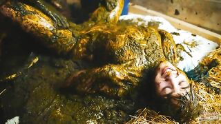 Lyndra covered heavily in Cowshit