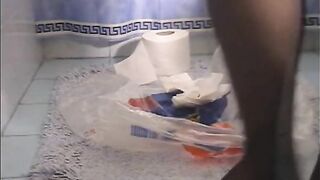 Milf poops on the floor