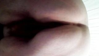 Amateur hot ass wife shits