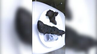 Sweet girl with round ass pooping on the floor