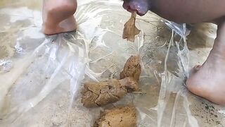 Black Ghetto Mature Babe Shits