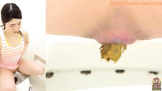 Beautiful sexy Japanese babe and hot toilet poop