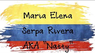 Brunette lady with saggy tits poops