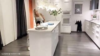 Gorgeous blonde milf poops on the table