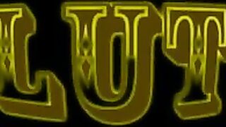 Shaved pussy Jap sweety pooping