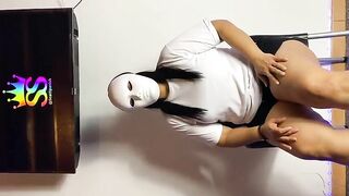 Big booty lady in mask pooping