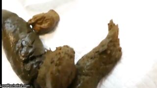 Chubby ass stepmom shitting on the floor