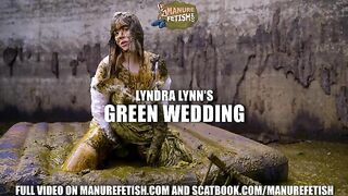 Lyndra Lynn in cowshit play