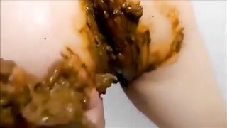 Milf smearing shit on her body masturbating