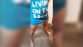 Mature lady shitting on horny slave