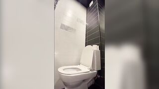 Masked sexy girl push her shit