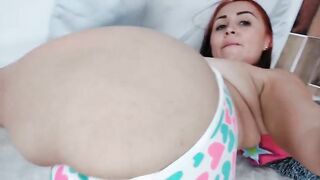 Sweet redhead curvy babe teasing with casual farts and poop