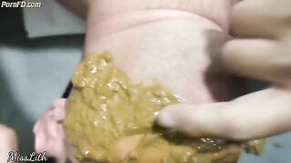 Nerdy brunette babe dropping shit for her lover