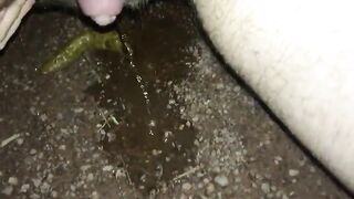 Big clit piss and shit in public