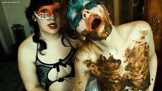 Dirty kinky lesbian babes dildo fucking