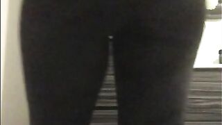 Beautiful asshole releases 4 turds