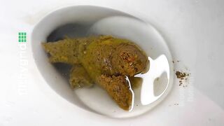 Curvy lady showing her sexy chubby ass and shit