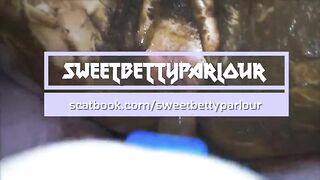 Messy scat lady enjoying hardcore bang