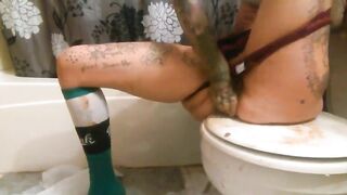 Tattooed milf teasing her asshole