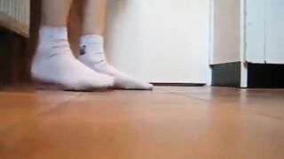 Pretty amateur young babe shitting