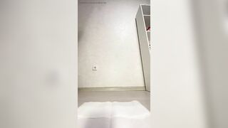 She shits 3 days apart